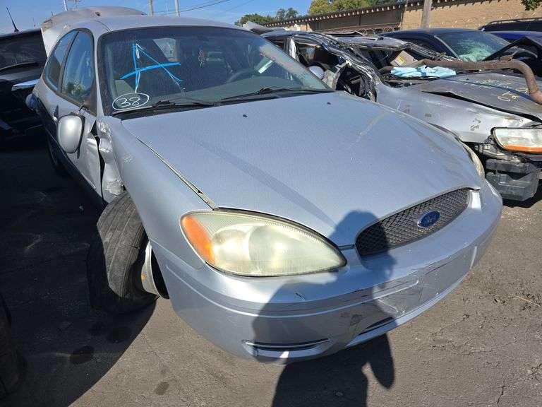 2004  FORD  Taurus  1FAFP53UX4G107514