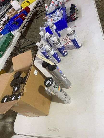 Tble Lot: Synthetic Grease, Lubricant, Silicone, Refrigerant lube