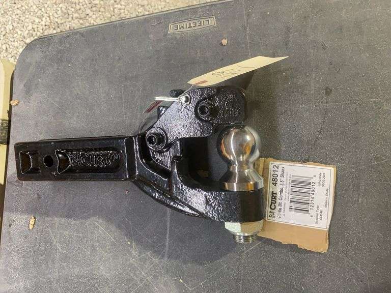 Curt 48012 Pintel Mount Combo, 2.5" Shank