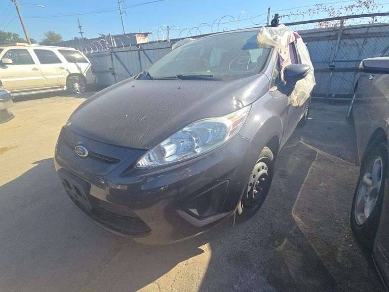 2013  FORD  Fiesta  3FADP4EJ6DM177084