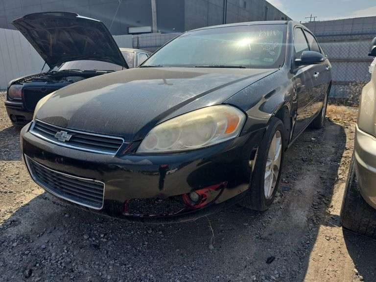 2008  CHEVROLET  Impala  2G1WU583789236827