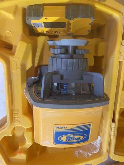 Spectra Precision LL500, Long Range Laser LevelHL700 Laserometer in case