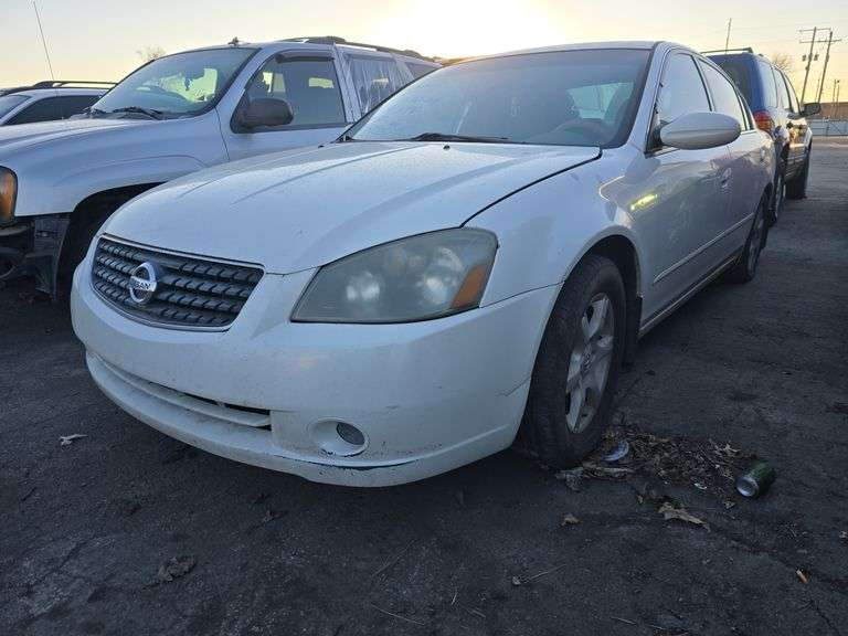 2005 NISSAN Altima 1N4AL11D05N483735