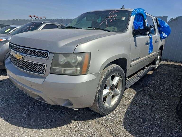 2007  CHEVROLET  Suburban  3GNFK16377G298815