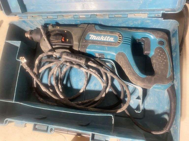 Makita Drill HR2475 See Video!