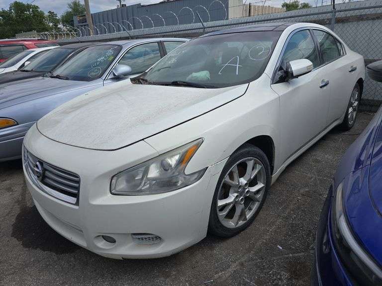 2012  NISSAN  Maxima  1N4AA5AP4CC826689