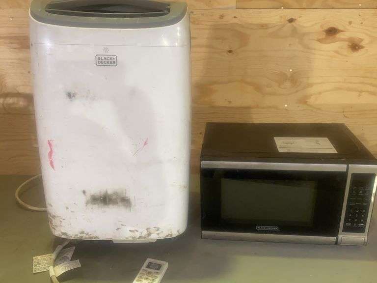 Black & Deck Portable Room Air Conditioner and Mini Microwave