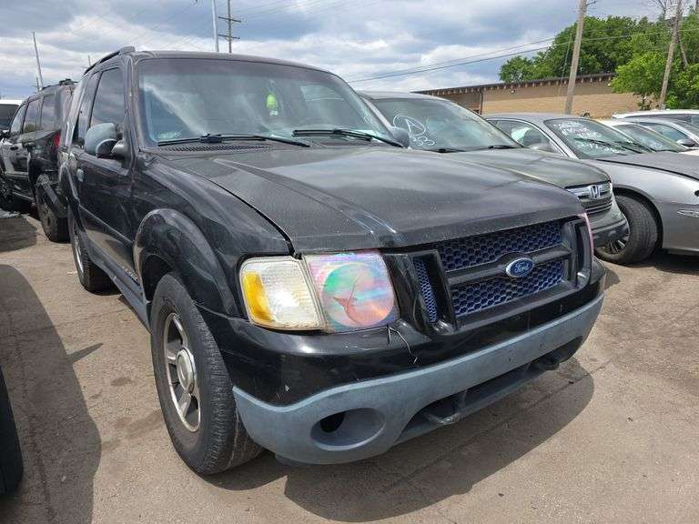 2002  FORD  Explorer  1FMYU70E12UB19923