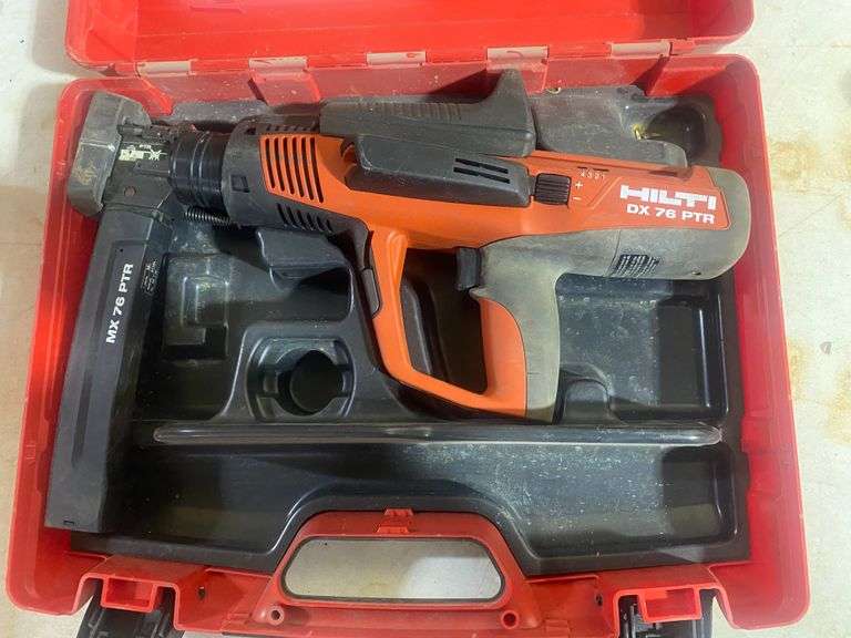 Hilti DX76PTR w/MX76PTR Powder Actuated Tool in Case