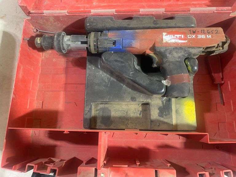 Hilti DX36M Powder Actuated Tool w/case
