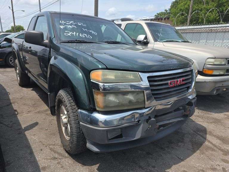 2005  GMC  Canyon  1GTDS196258241690