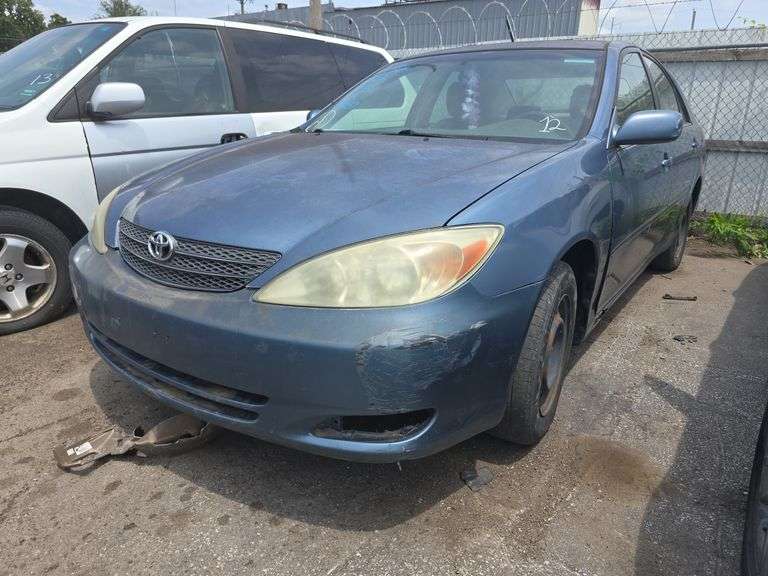 2003  TOYOTA  Camry  JTDBE32K630189039