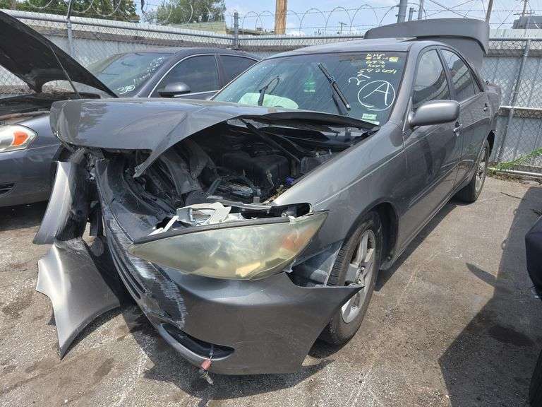 2003  TOYOTA  Camry  4T1BF32K33U547604