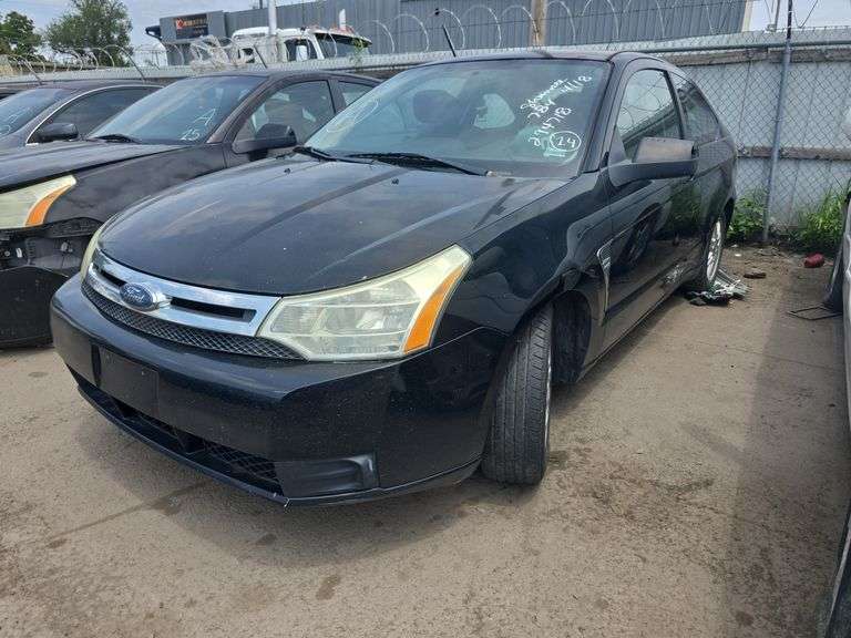 2008  FORD  Focus  1FAHP33N48W294718