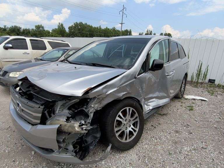2012  HONDA  Odyssey  5FNRL5H63CB034122  Automatic