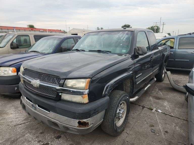2003  CHEVROLET  Silverado  1GCHK29U83E128198