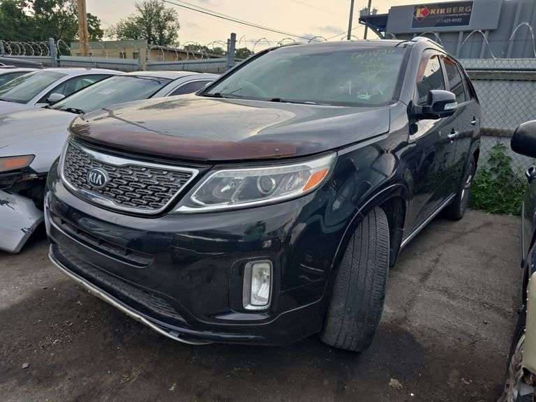2014  KIA  Sorento  5XYKW4A70EG519061