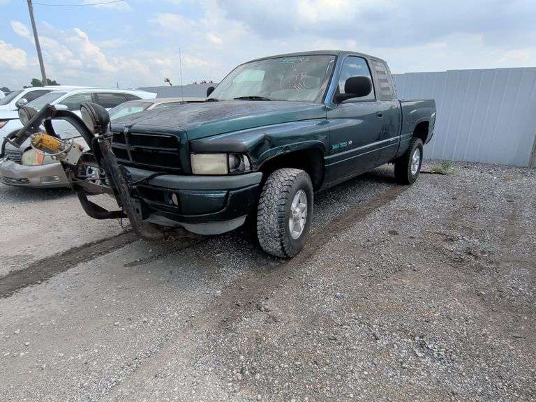 1998  DODGE  Ram  3B7HF13Z9WG131790