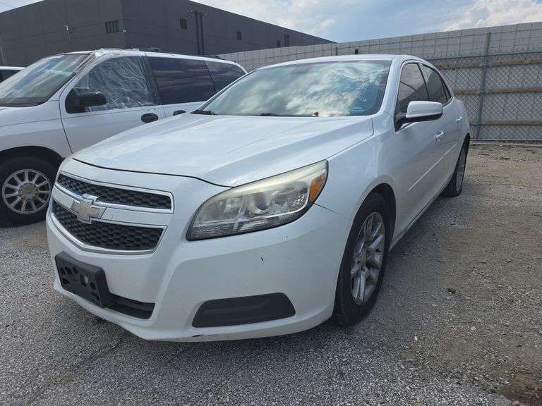 2013  CHEVROLET  Malibu  1G11D5SR4DF148276