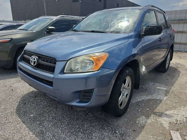 2009  TOYOTA  RAV4  JTMBF33V39D018580