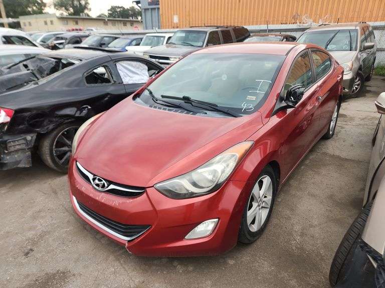 2012  HYUNDAI  Elantra  KMHDH4AE2CU462404