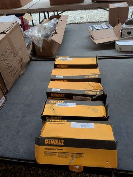 5 Boxes Dewalt 411D76; 3/4 x 8" screw bolts stc 10 per ctn