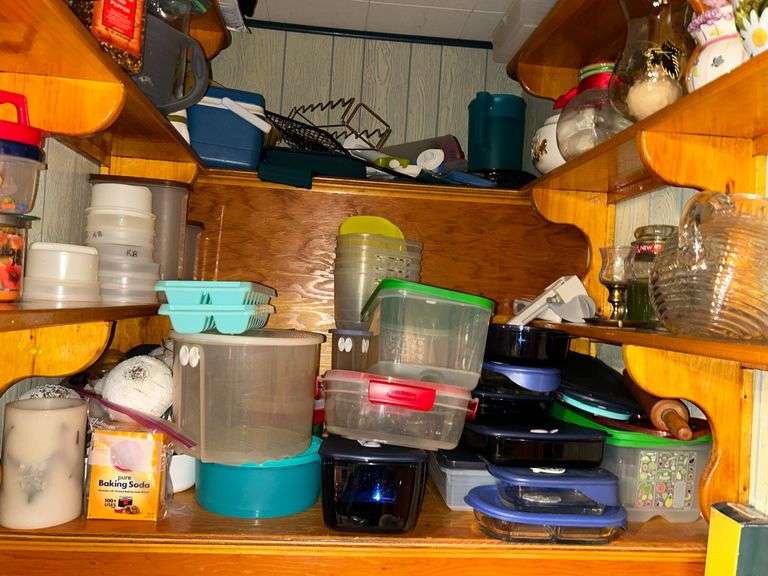 Contents of Pantry Closet
