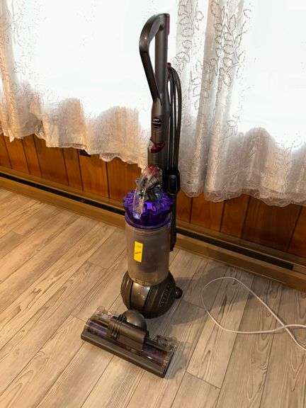 Dyson Vacuum