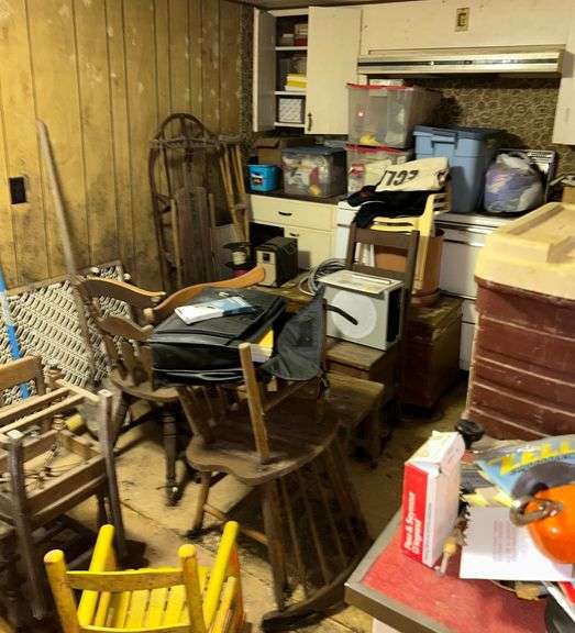 Picking Rights to Apartment