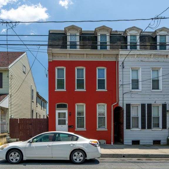 Sold Prior to Auction | 5 Bedroom Townhome in Columbia, Lancaster County, PA