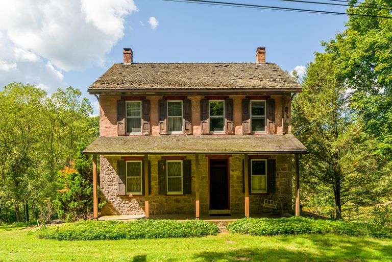 380 Witmer Road