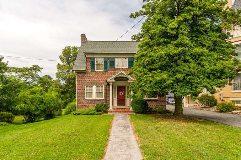 3 Bedroom, 1 Bath Home in Mountville, Lancaster County, PA