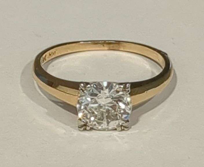 18K and 14K Yellow Gold Diamond Ring with Appraisal
