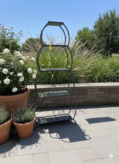Outdoor Shelf
