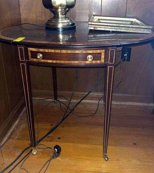 Drop Leaf Side Table