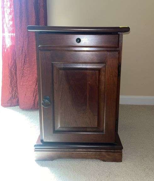 Side Table Cabinet