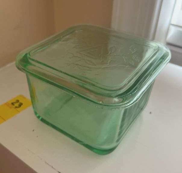 Vintage Uranium Glass Square Refrigerator Box with Lid