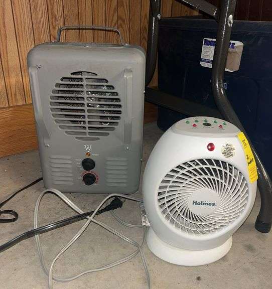 2 Space Heaters
