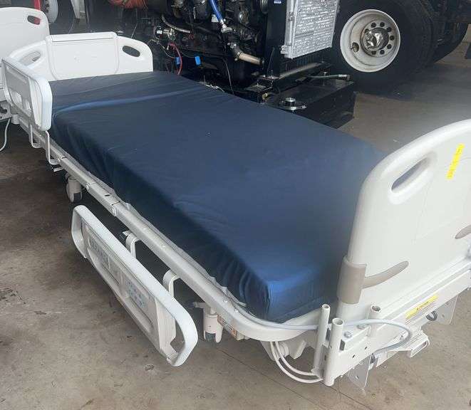 Advanta Bed Series Hospital Bed