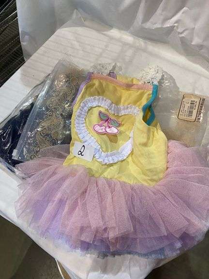 PET DRESS APPROX SMALL AND MEDIUM