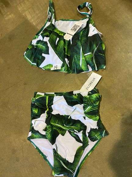 TWO PIECE SWIM SUIT APPROX SMALL