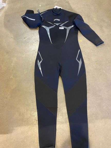 ZUCO WET SUIT SIZE XXL