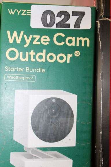 [MSRP: $144.47] Wyze cam outdoor v2 starter bundle
