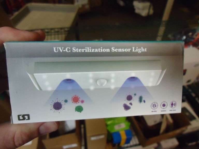 NEW! UV-C STERILIZATION SENSOR LIGHT