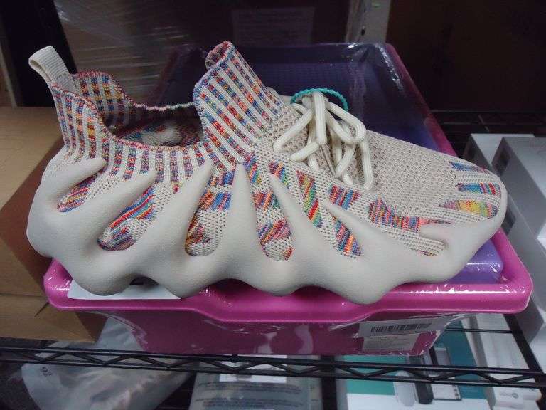 NEW! ATHLETIC SNEAKERS