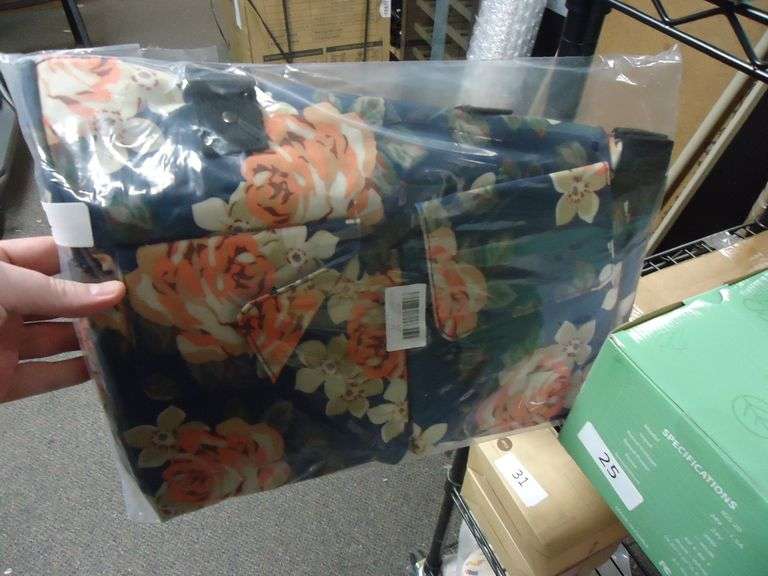 NEW! FLORAL TOTE BAG