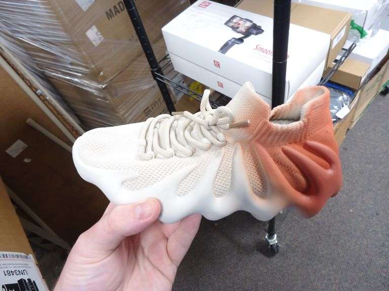 NEW! ATHLETIC SNEAKERS