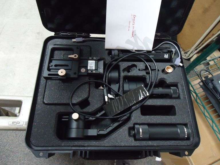 ZHIYUN CRANE PLUS CAMERA STABILIZER GIMBAL