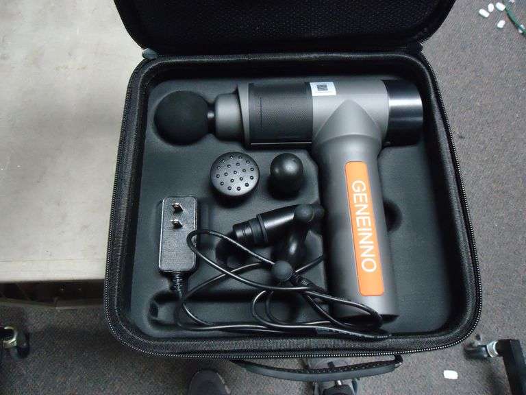 GENEINO MASSAGE GUN
