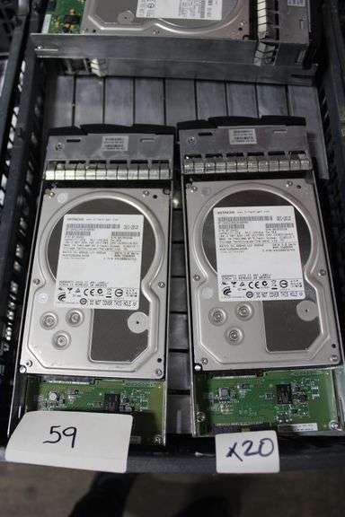 HITACHI 2TB CAPACITY HARD DRIVE MODEL NO 0F10452, 3.5 IN